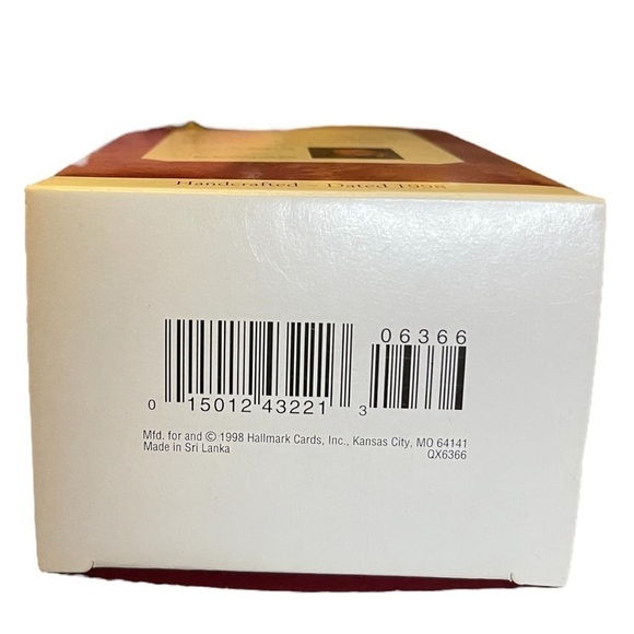 1998  "CELEBRATION OF ANGELS" Kwanzaa Hallmark Ornament Collectible Series #4/4 - Picture 4 of 12